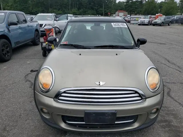 2011 MINI COOPER CLUBMAN  
