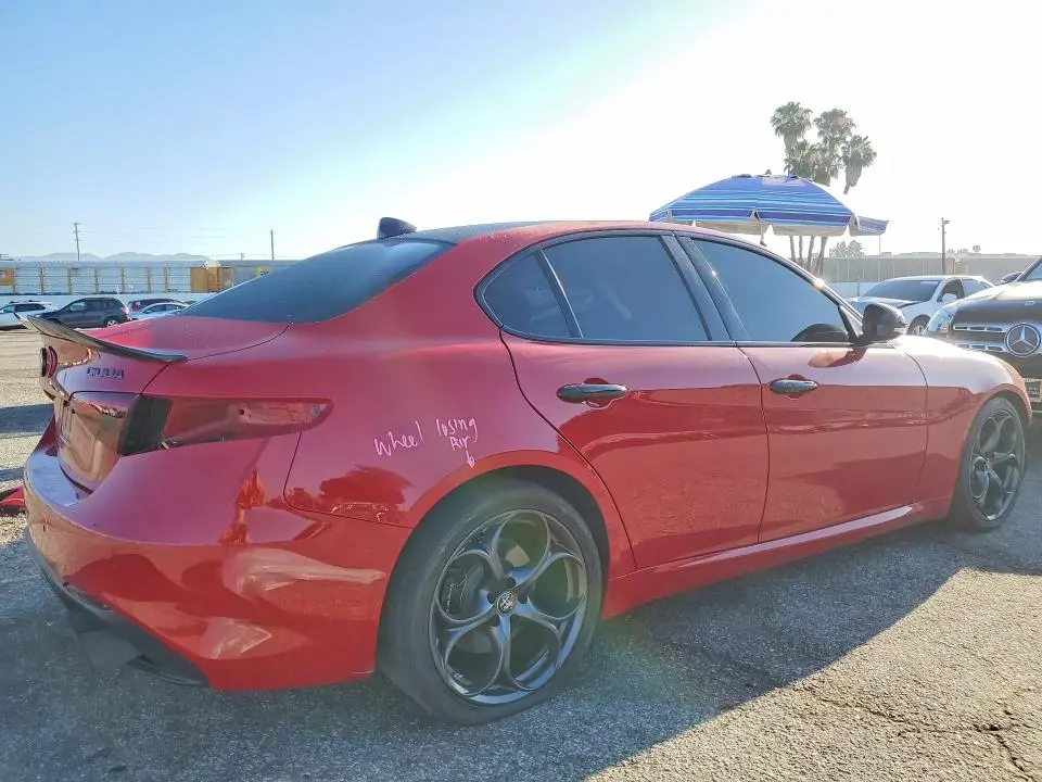 2019 ALFA ROMEO GIULIA TI  