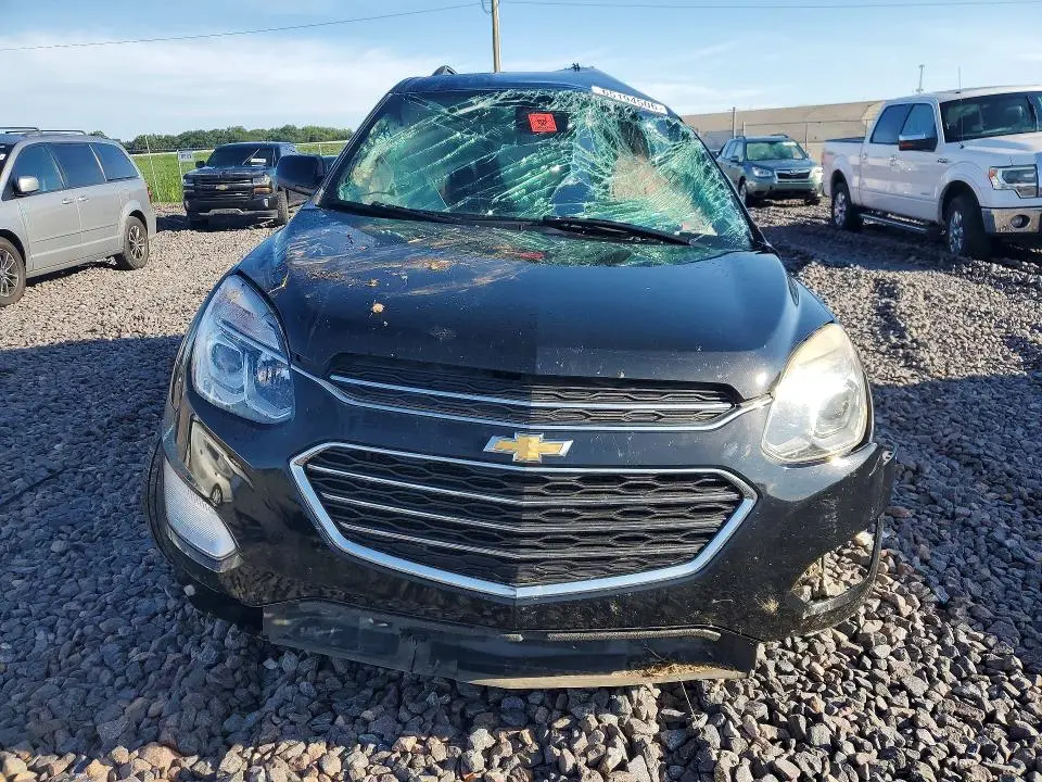 2017 CHEVROLET EQUINOX LT  
