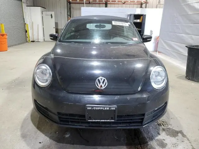2013 VOLKSWAGEN BEETLE   