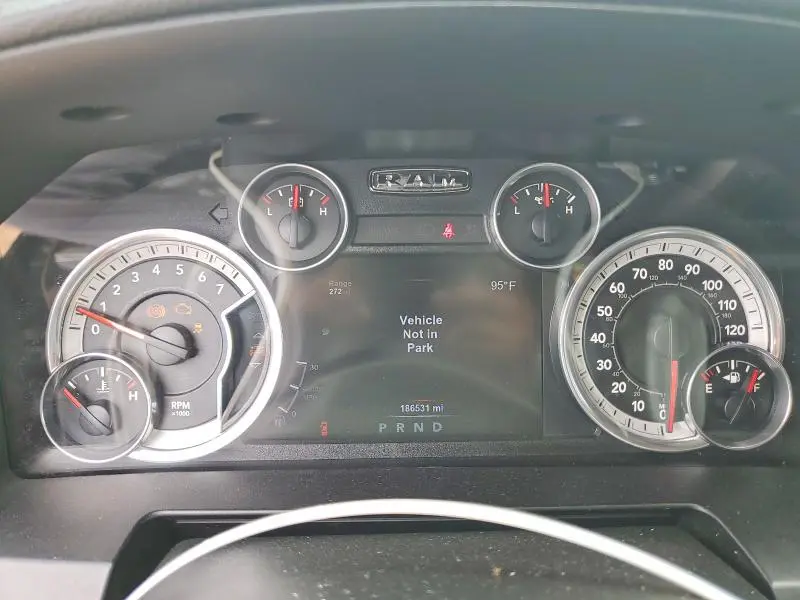 2015 RAM 1500 SPORT  