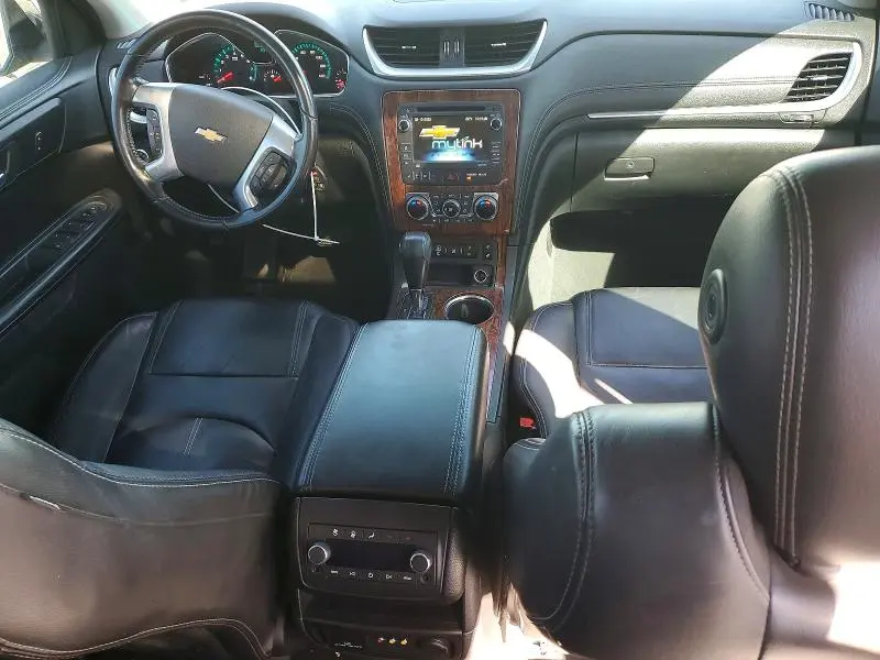 2014 CHEVROLET TRAVERSE LT  