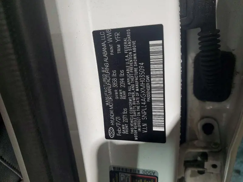 2021 HYUNDAI ELANTRA SE  