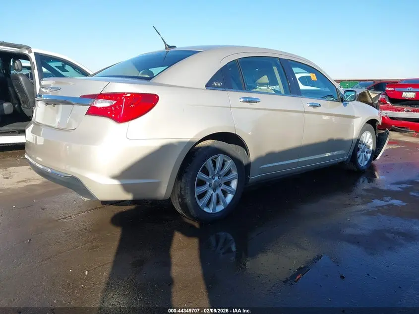 2013 CHRYSLER 200 LIMITED