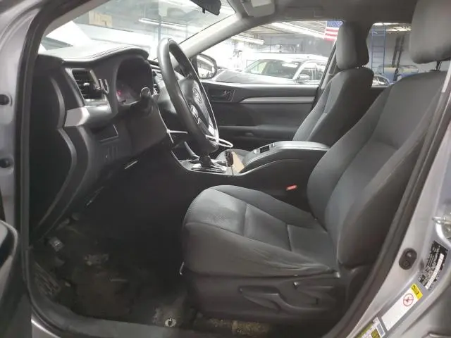 2014 TOYOTA HIGHLANDER LE  