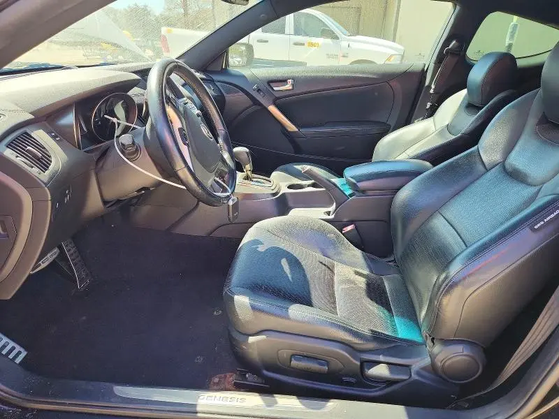 2013 HYUNDAI GENESIS 3.8L  