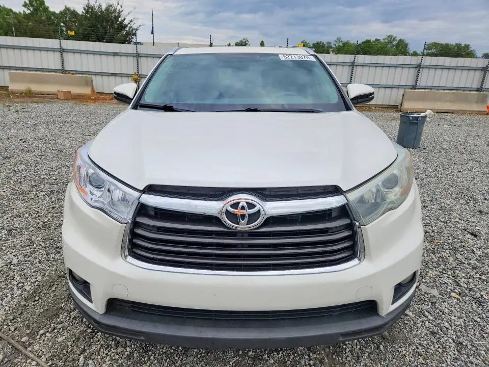 2015 TOYOTA HIGHLANDER XLE  