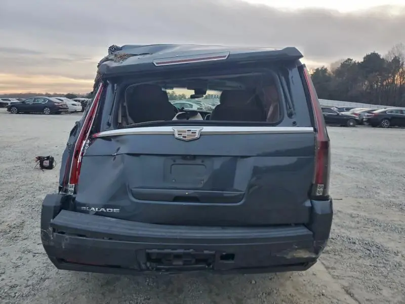 2019 CADILLAC ESCALADE LUXURY  