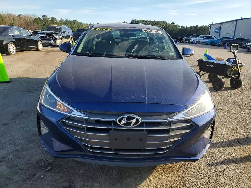 2020 HYUNDAI ELANTRA SEL  
