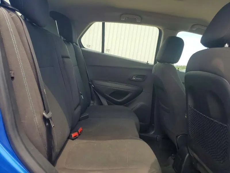 2015 CHEVROLET TRAX LS  