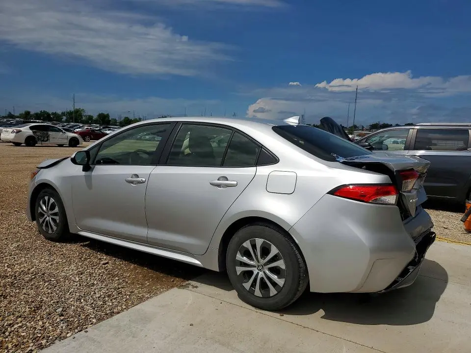 2022 TOYOTA COROLLA LE  