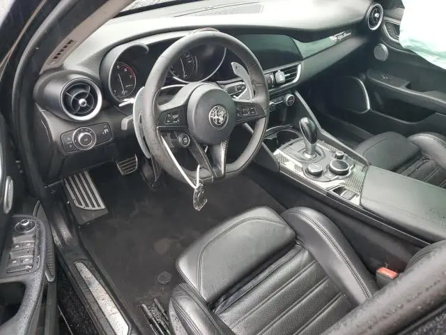 2018 ALFA ROMEO GIULIA TI Q4  