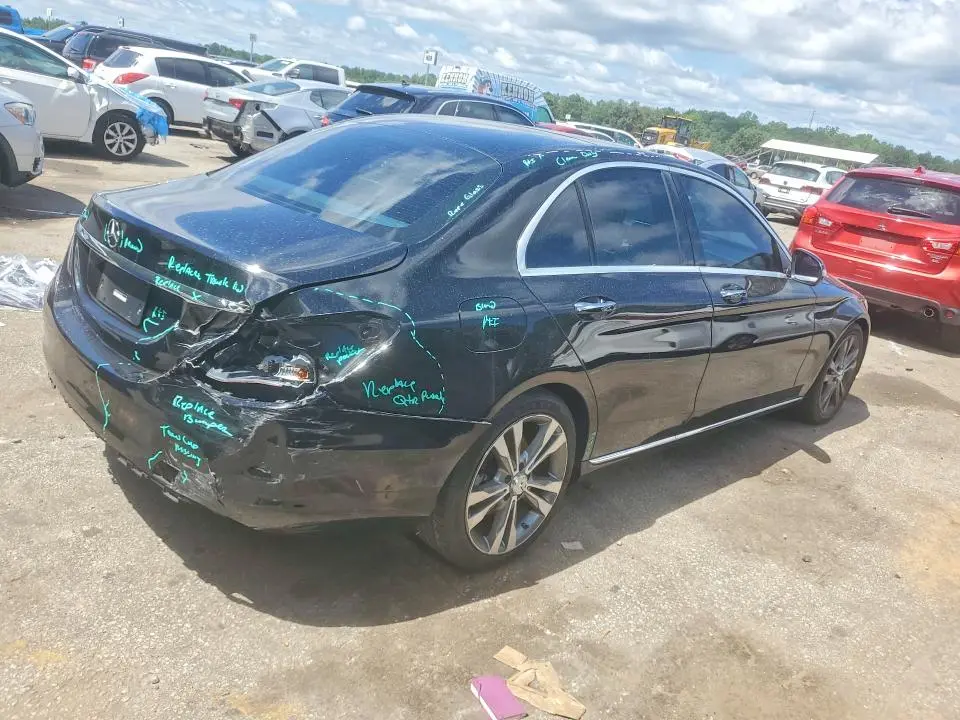 2015 MERCEDES-BENZ C 300  