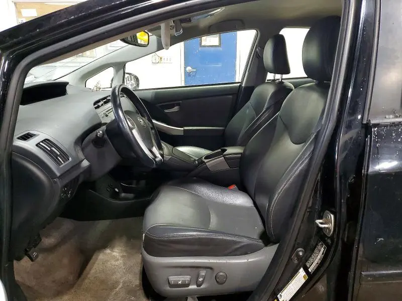 2014 TOYOTA PRIUS FOUR  