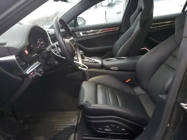 2023 PORSCHE PANAMERA BASE  
