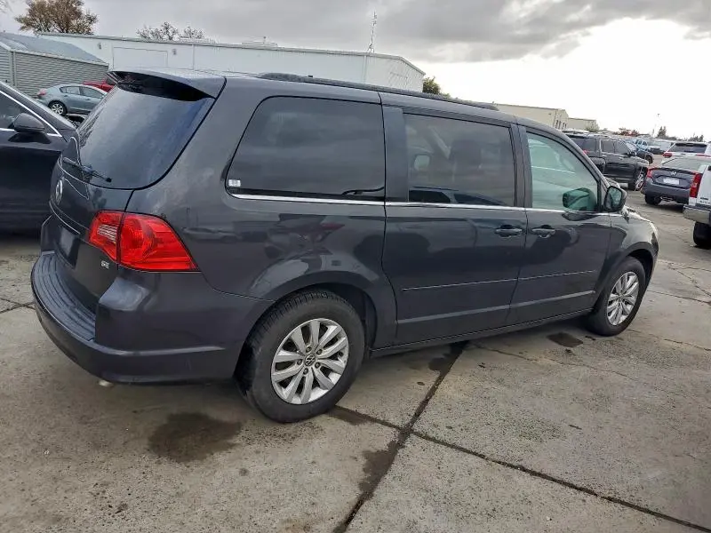 2012 VOLKSWAGEN ROUTAN SE  