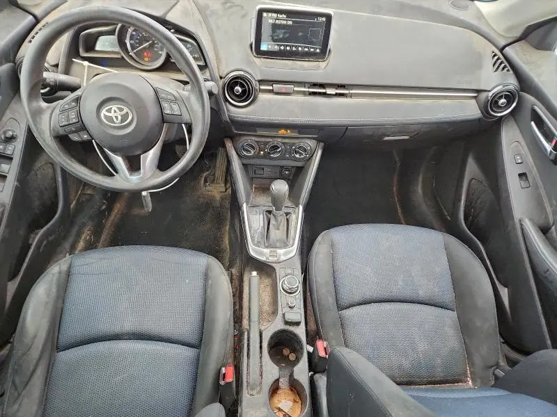 2017 TOYOTA YARIS IA   