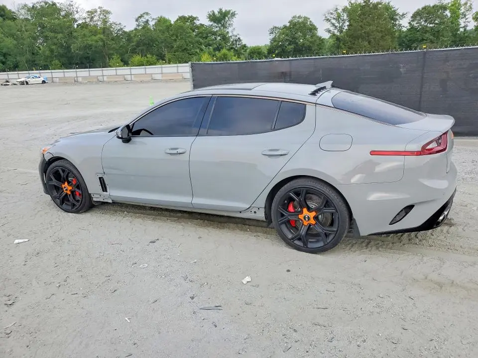 2019 KIA STINGER GT1  