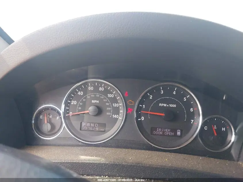 2010 JEEP GRAND CHEROKEE LAREDO