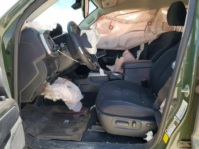 2021 TOYOTA TACOMA SR5 V6  