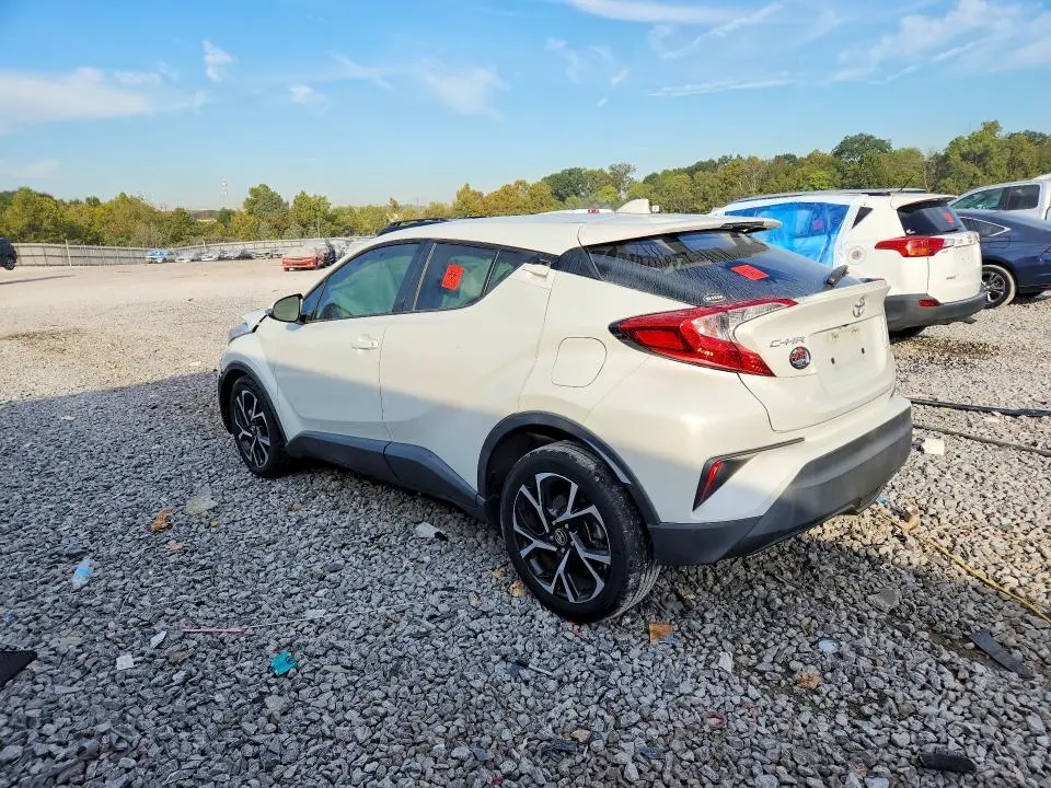 2019 TOYOTA C-HR XLE  