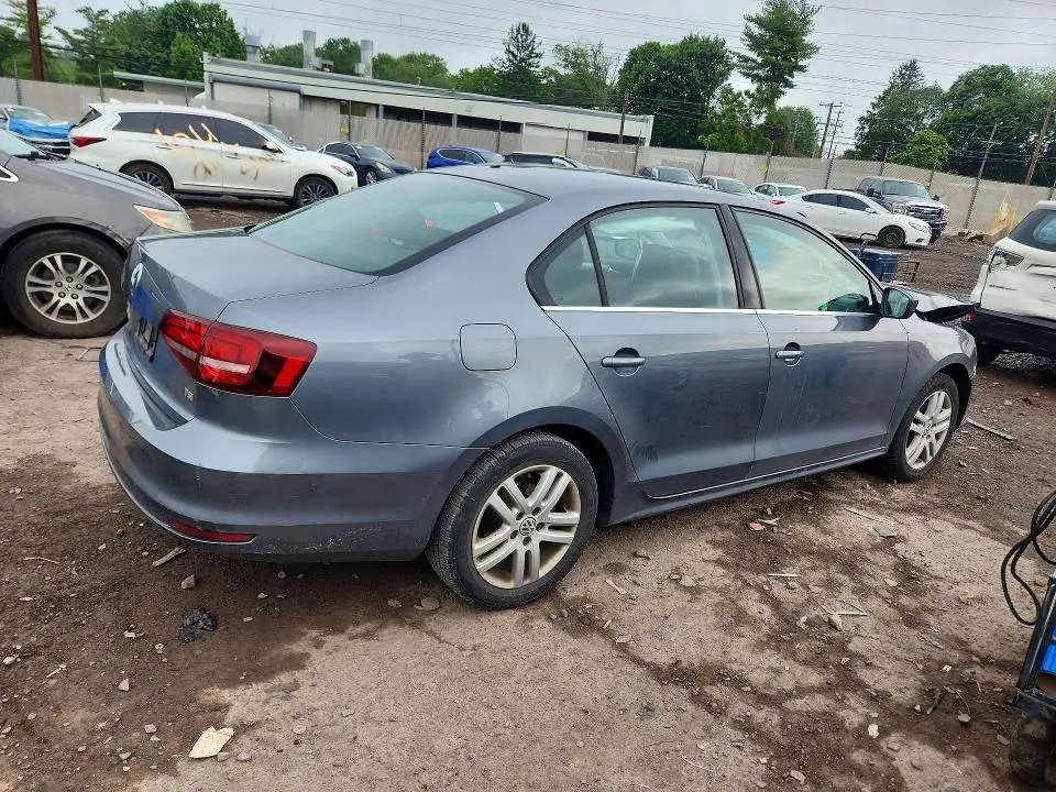 2017 VOLKSWAGEN JETTA S  