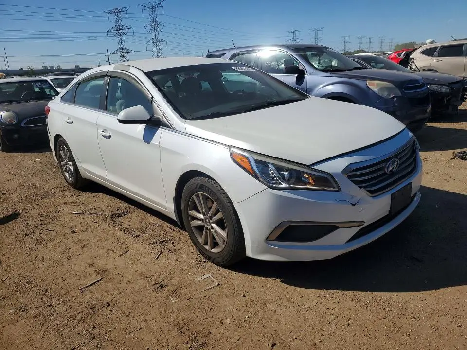 2016 HYUNDAI SONATA SE  