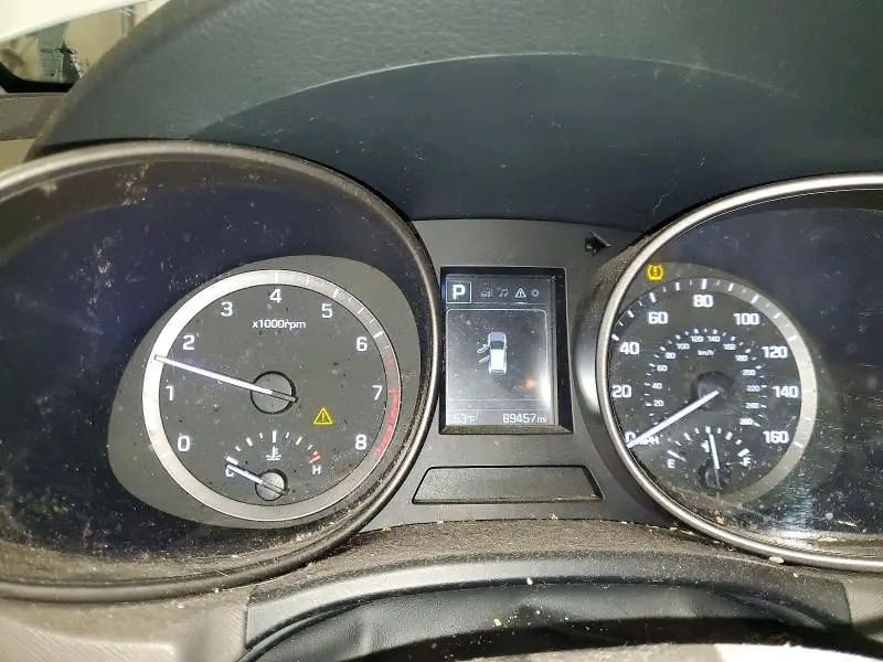 2017 HYUNDAI SANTA FE SE  