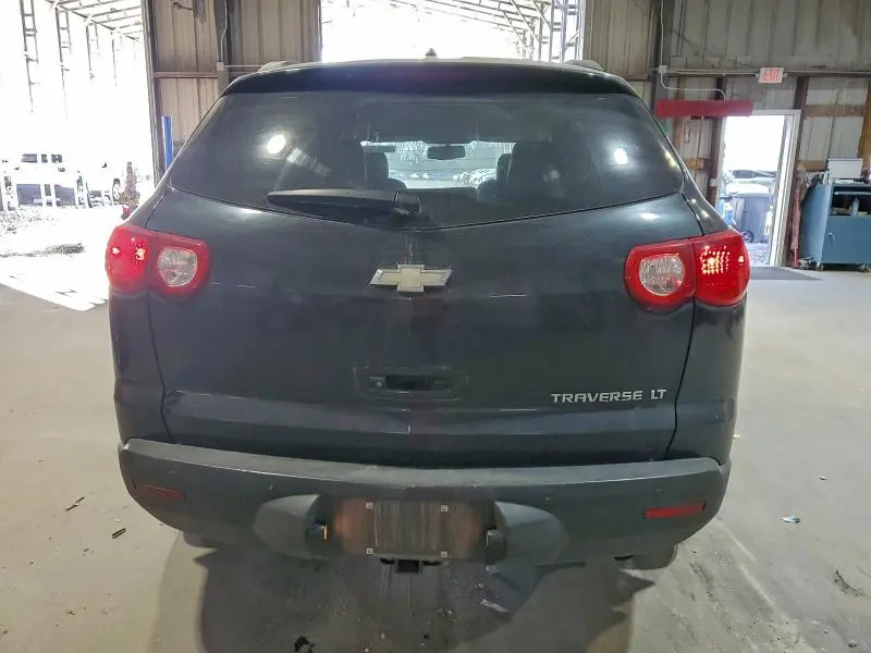2012 CHEVROLET TRAVERSE LT  