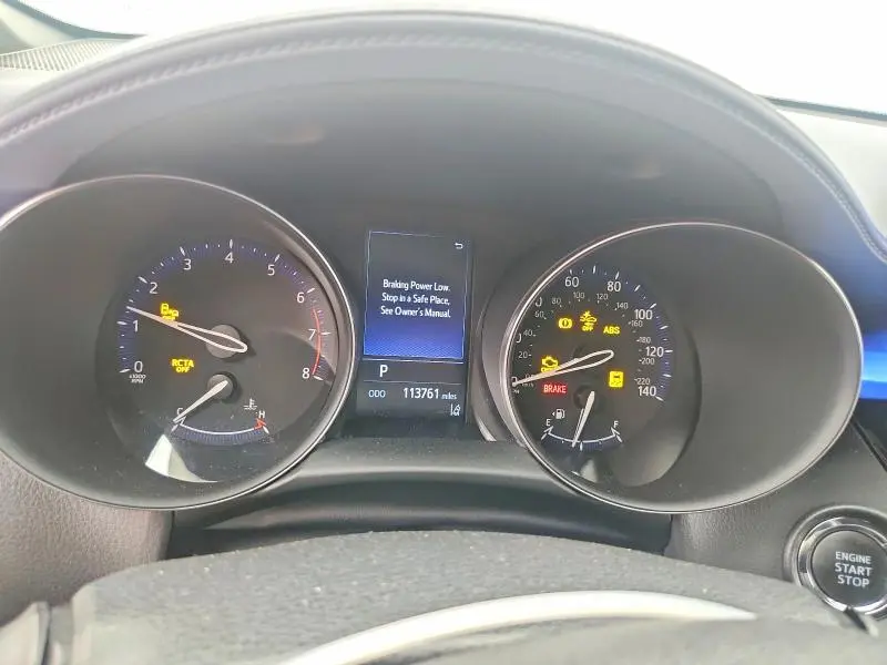 2020 TOYOTA C-HR XLE  