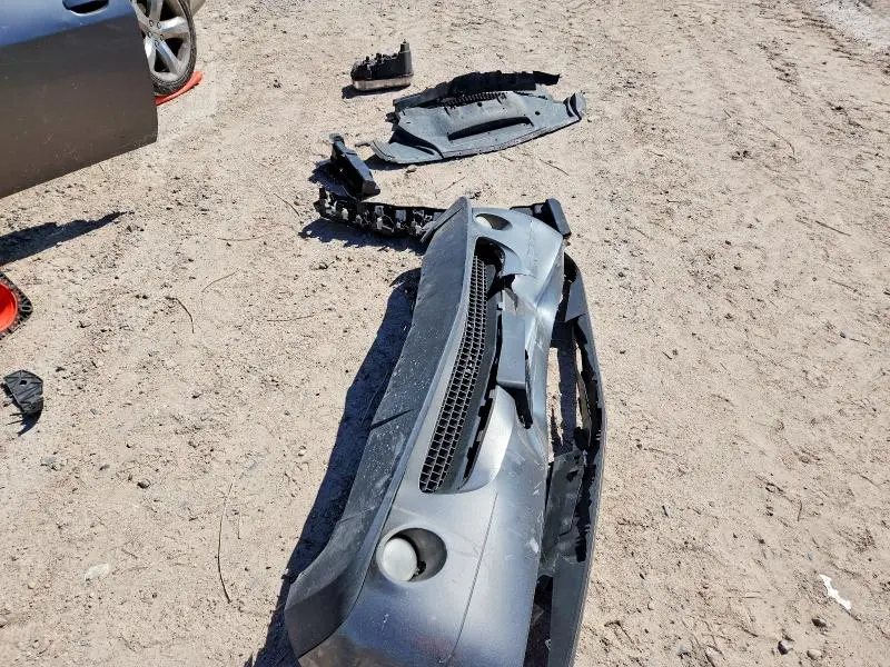 2011 DODGE CHALLENGER R  