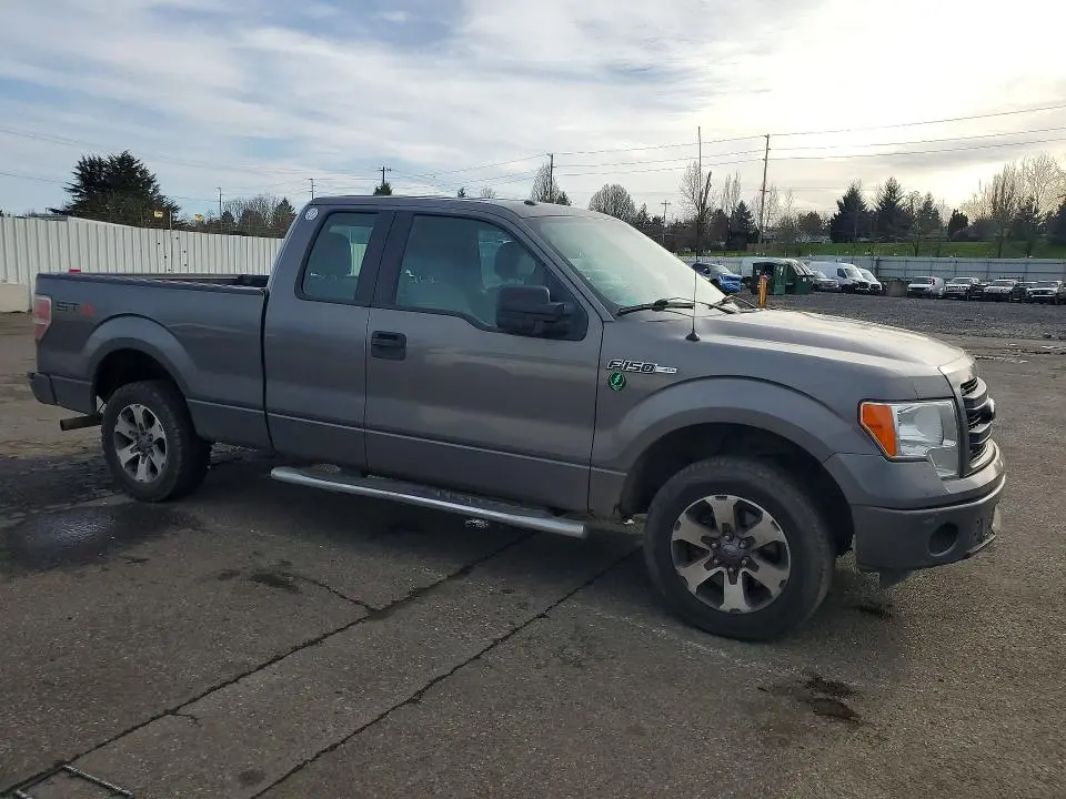 2013 FORD F150 SUPER CAB  