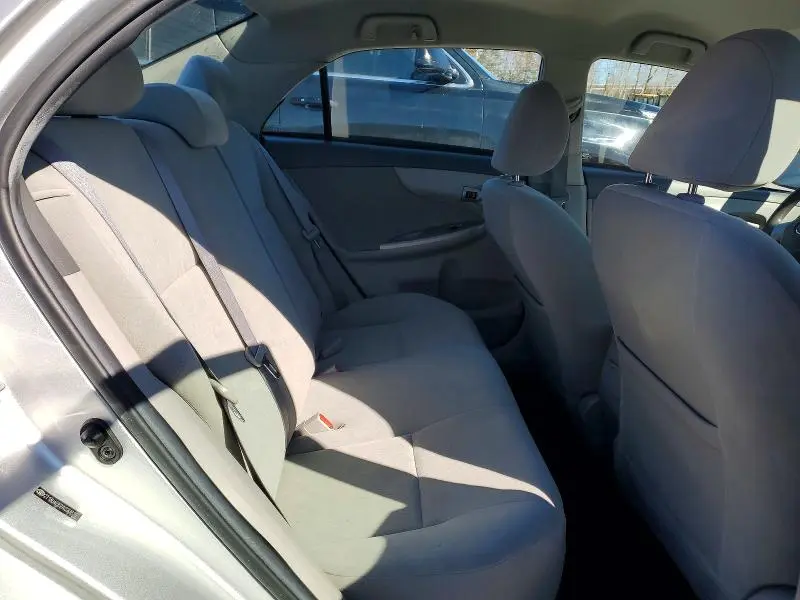 2010 TOYOTA COROLLA LE  