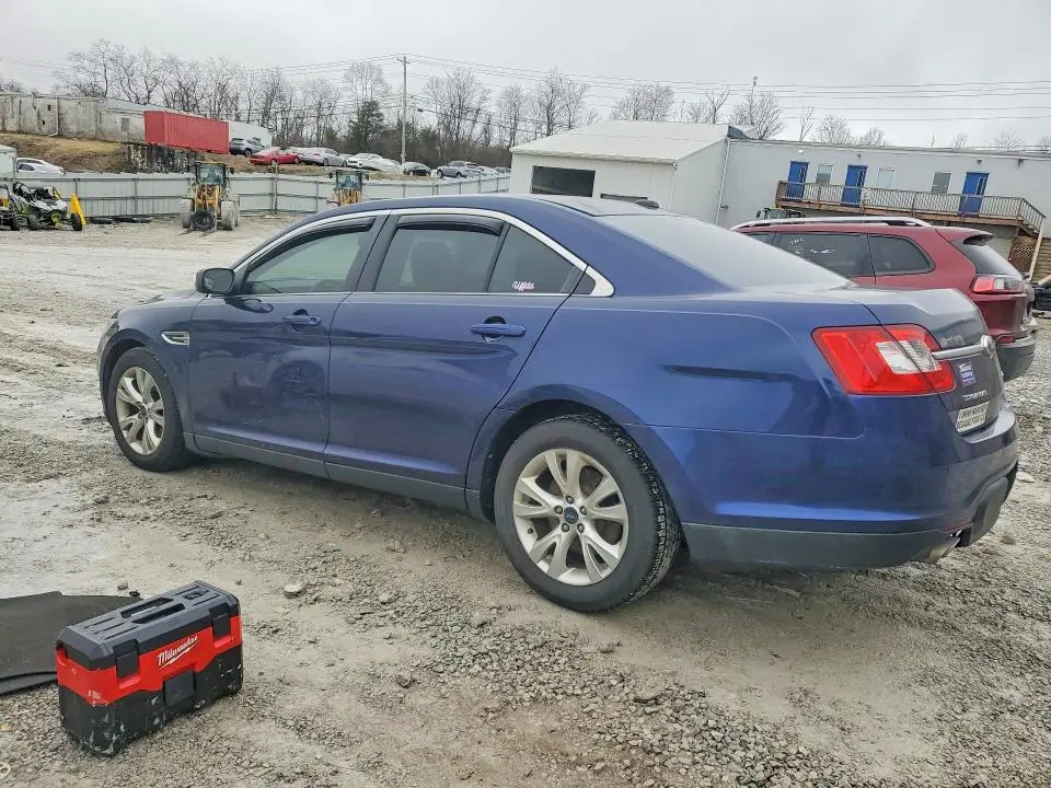 2011 FORD TAURUS SEL  