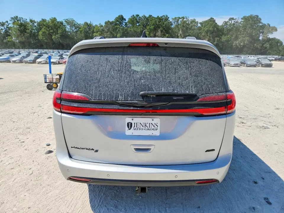 2023 CHRYSLER PACIFICA TOURING L  