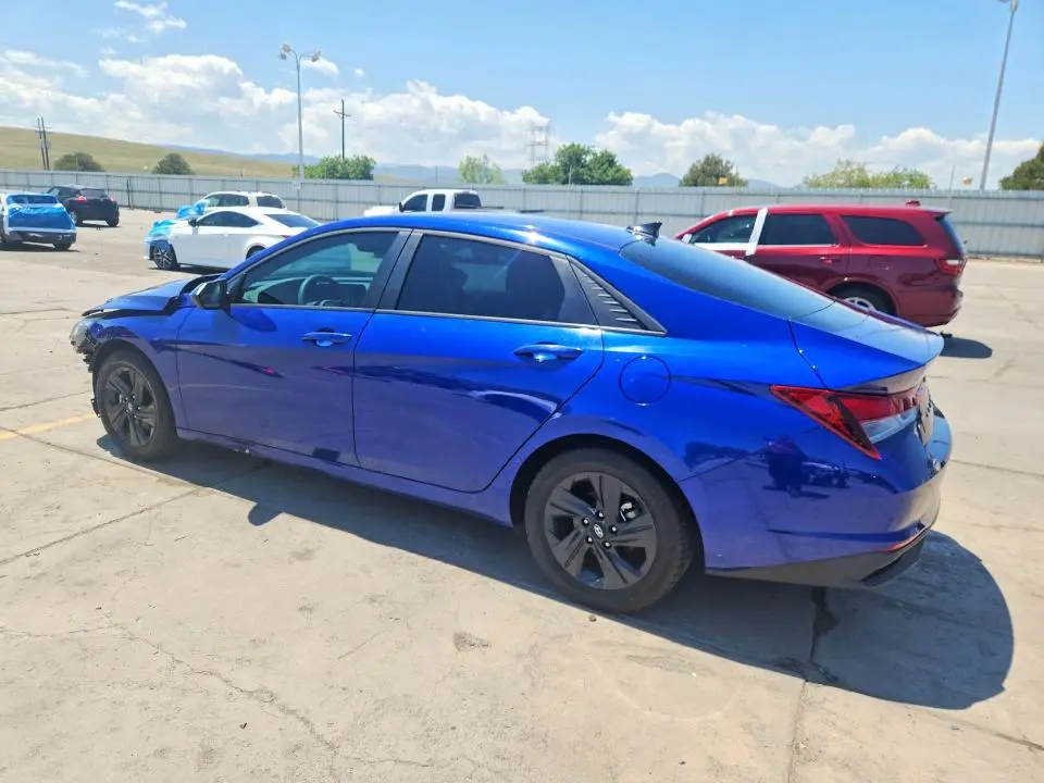2021 HYUNDAI ELANTRA SEL  