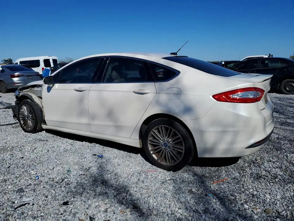 2014 FORD FUSION SE  