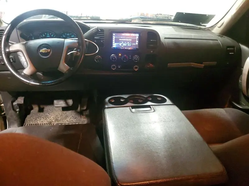 2010 CHEVROLET SILVERADO K1500 LT  
