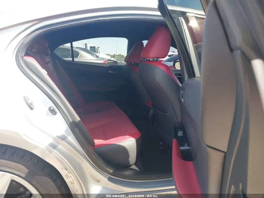 2021 LEXUS IS 300  