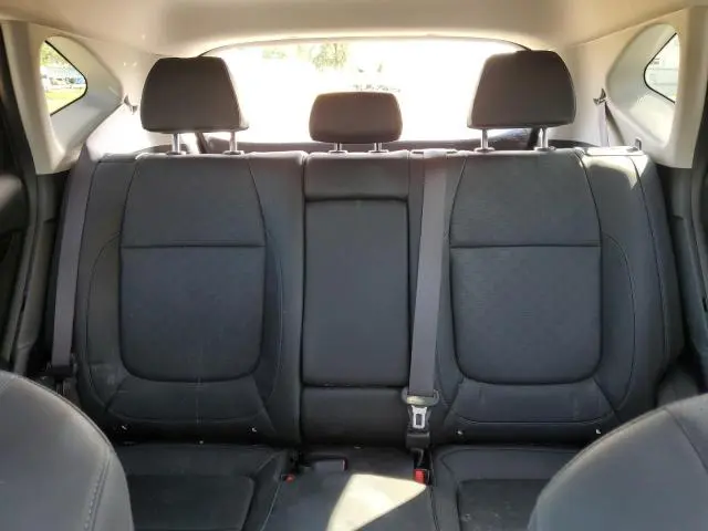 2023 KIA SELTOS EX  