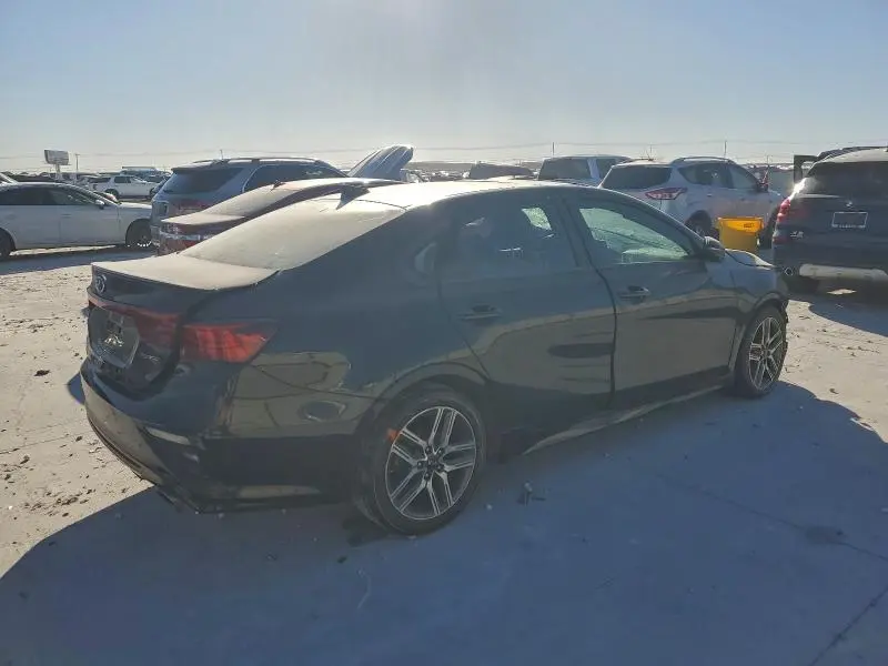 2021 KIA FORTE GT LINE  