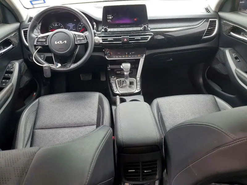 2023 KIA SELTOS   