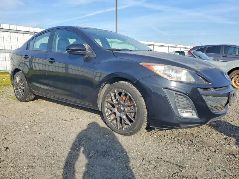 2010 MAZDA 3 S  