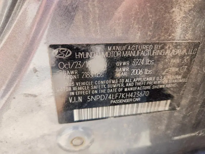 2019 HYUNDAI ELANTRA SE  