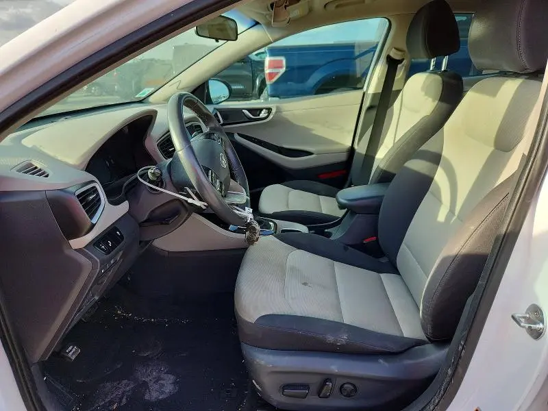 2018 HYUNDAI IONIQ SEL  