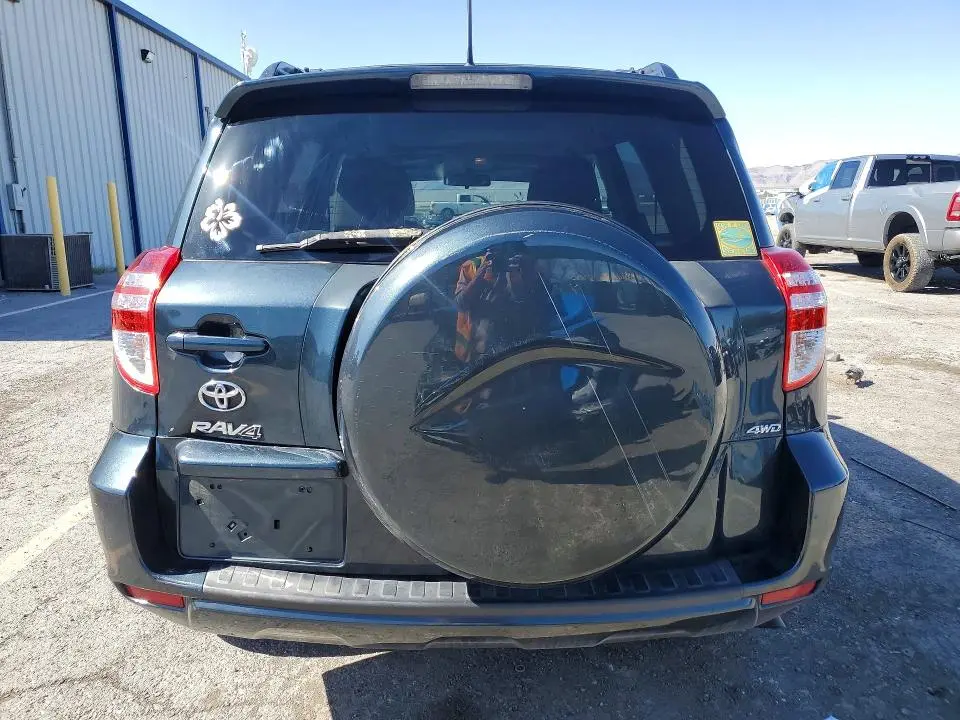 2012 TOYOTA RAV4 BASE  