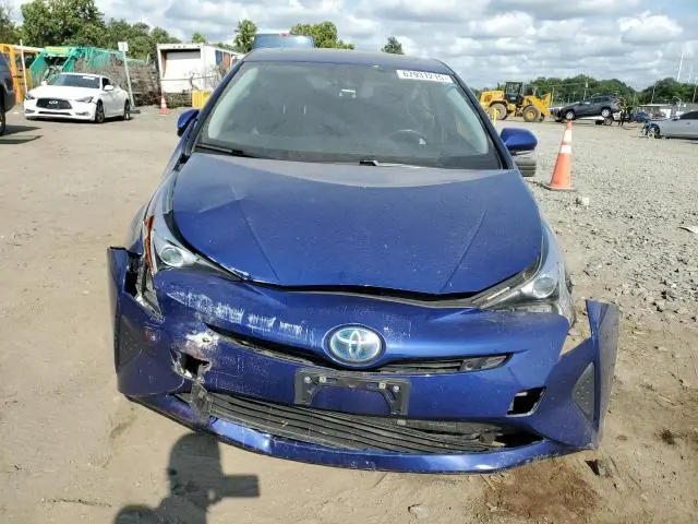 2017 TOYOTA PRIUS   
