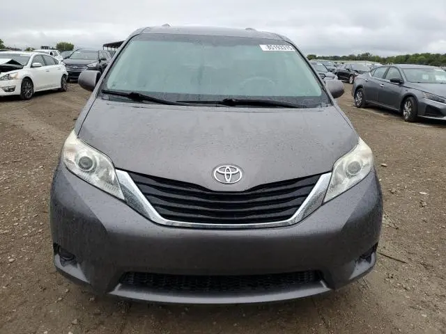 2012 TOYOTA SIENNA LE  