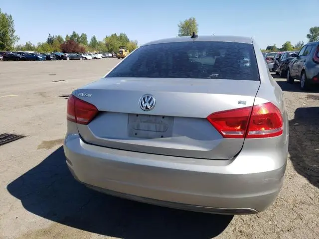 2012 VOLKSWAGEN PASSAT SE  