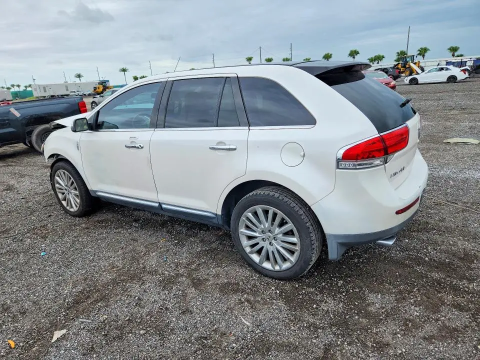 2011 LINCOLN MKX   